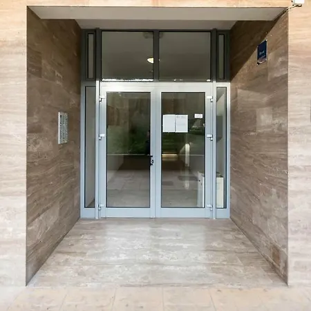 Znjan Apartman *